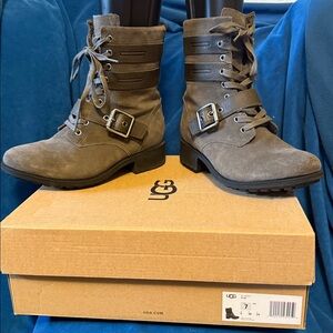 NWT UGG gray/olive Lace-Up/zip Boots with Buckle size 7. Waterproof.